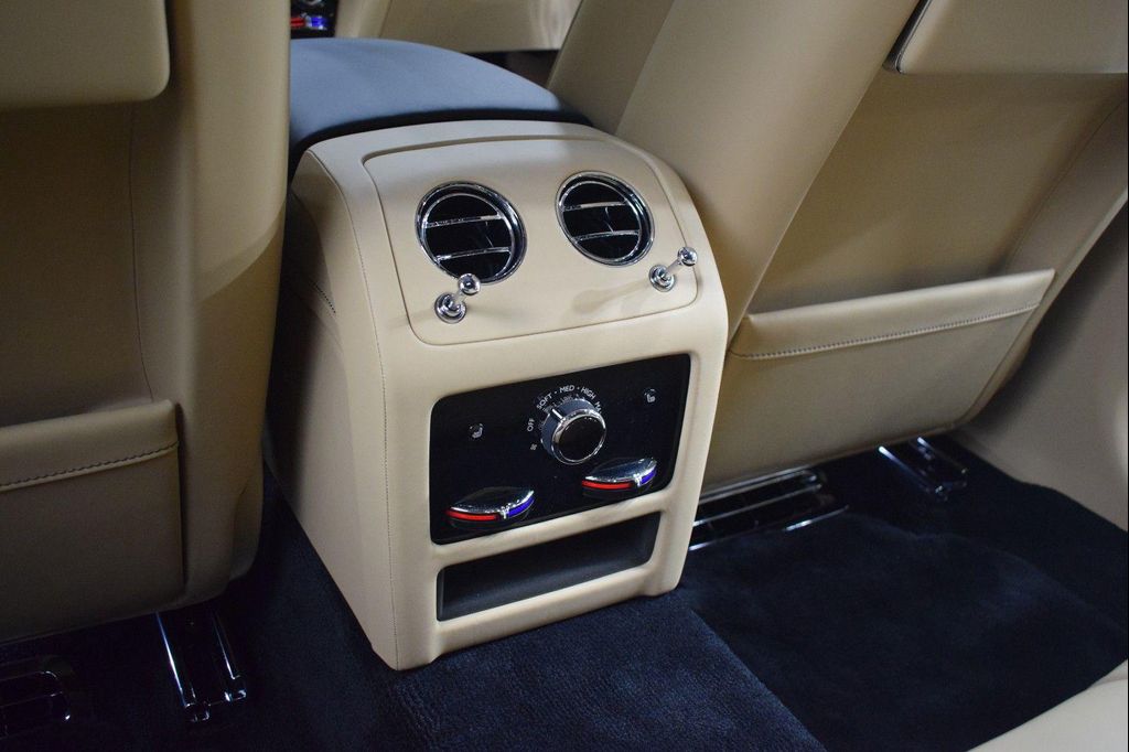 صورة مصغرة 22 لـ 2026 ROLLS-ROYCE GHOST