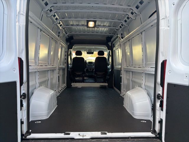 2026 RAM PROMASTER 2500 TRADESMAN photo 6