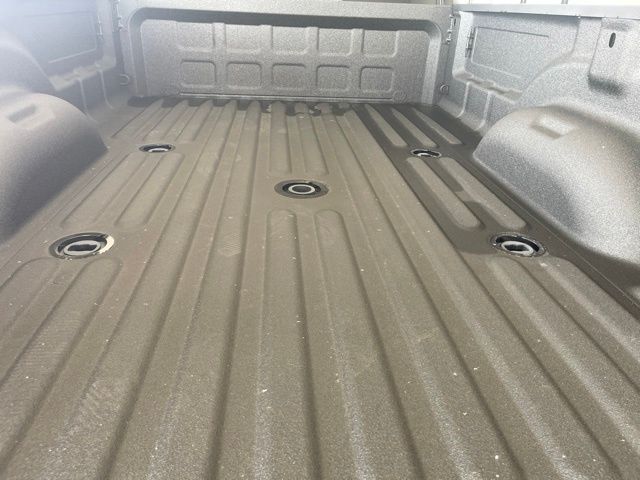 2026 RAM 3500 LARAMIE CREW CAB 4X4 8' BOX — миниатюра 14