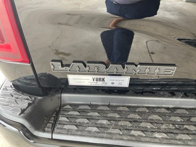 2026 RAM 3500 LARAMIE CREW CAB 4X4 8' BOX — миниатюра 9