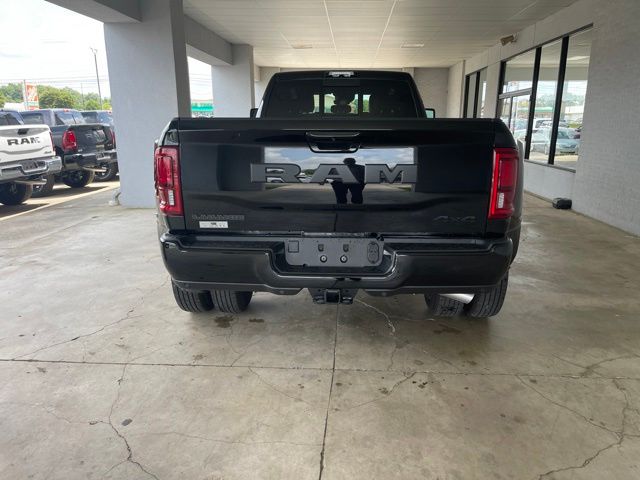 2026 RAM 3500 LARAMIE CREW CAB 4X4 8' BOX — миниатюра 6