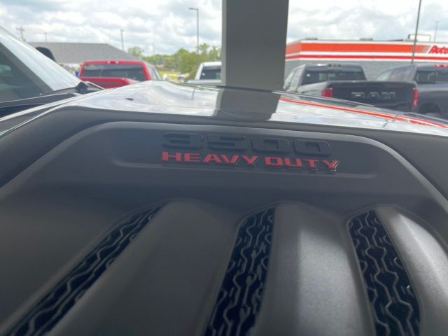 2026 RAM 3500 LARAMIE CREW CAB 4X4 8' BOX — миниатюра 7