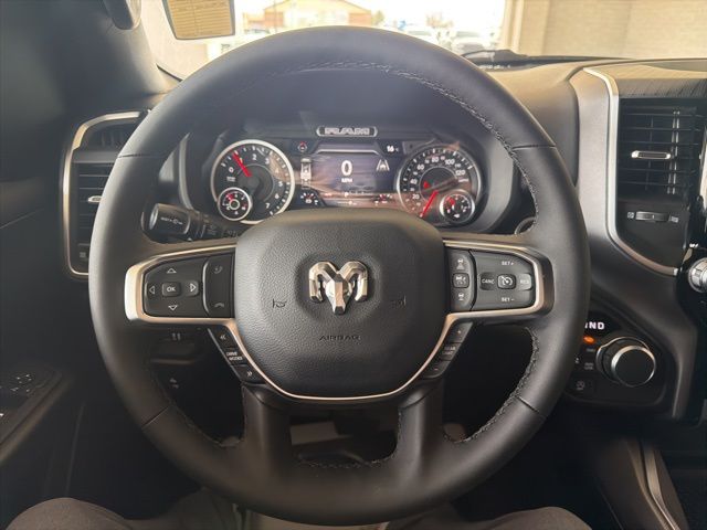 2026 RAM 1500 BIG HORN/LONE STAR — миниатюра 24