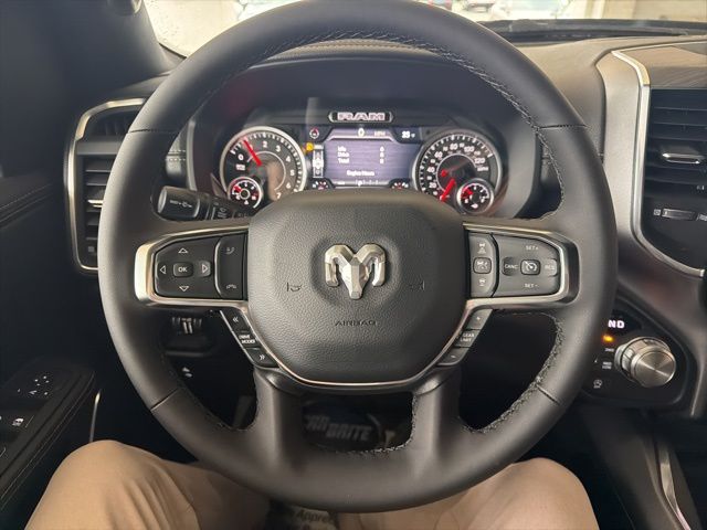صورة مصغرة 24 لـ 2026 RAM 1500 LARAMIE