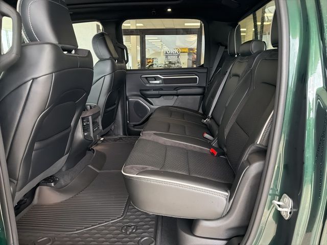 صورة مصغرة 14 لـ 2026 RAM 1500 LARAMIE