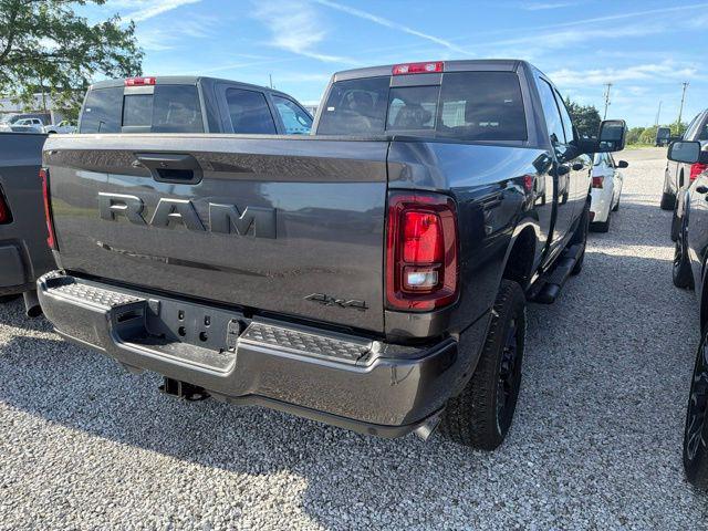 2026 RAM 2500 BLACK EXPRESS CREW CAB 4X4 6'4' BOX — фото 9