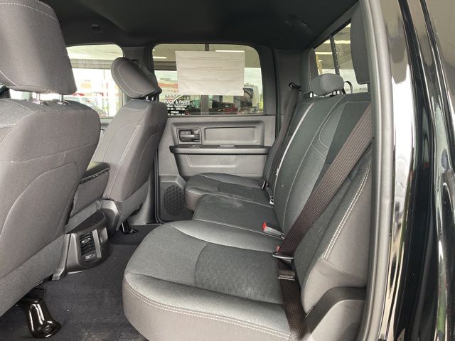 صورة 10 لـ 2026 RAM 2500 TRADESMAN CREW CAB 4X4 6'4' BOX