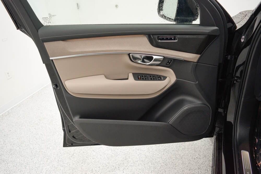 2026 Volvo XC90 B6 PLUS 7-SEATER 缩略图 8