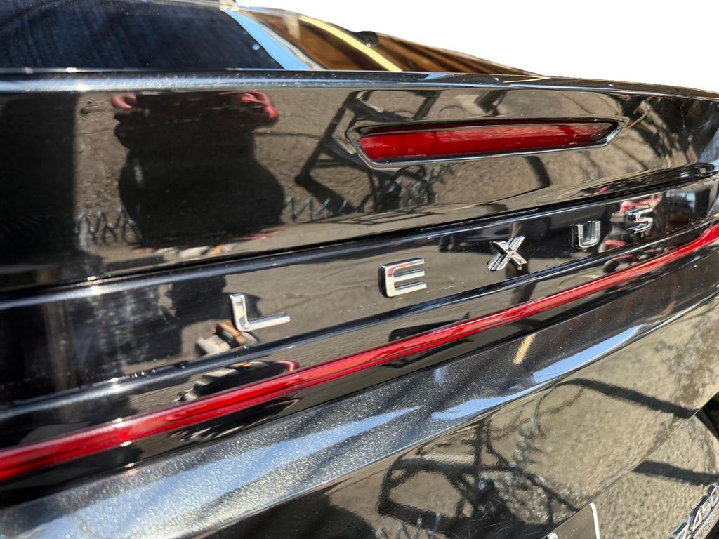 صورة مصغرة 13 لـ 2023 Lexus RZ 450E PREMIUM