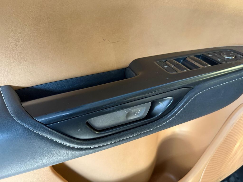 صورة مصغرة 15 لـ 2023 Lexus RZ 450E PREMIUM