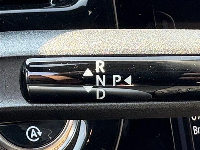 MERCEDES-BENZ E-CLASS - 10