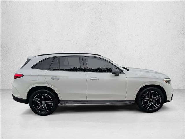 2026 Mercedes-BENZ GLC — фото 4