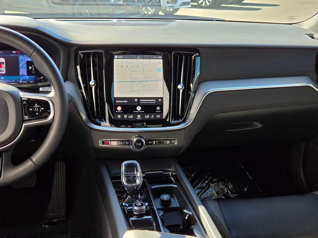 2024 Volvo S60 B5 PLUS BLACK EDITION — фото 18
