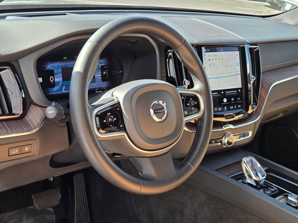 2023 Volvo XC60 RECHARGE PLUG-IN HYBRID T8 ULTIMATE BRIGHT TH — миниатюра 24