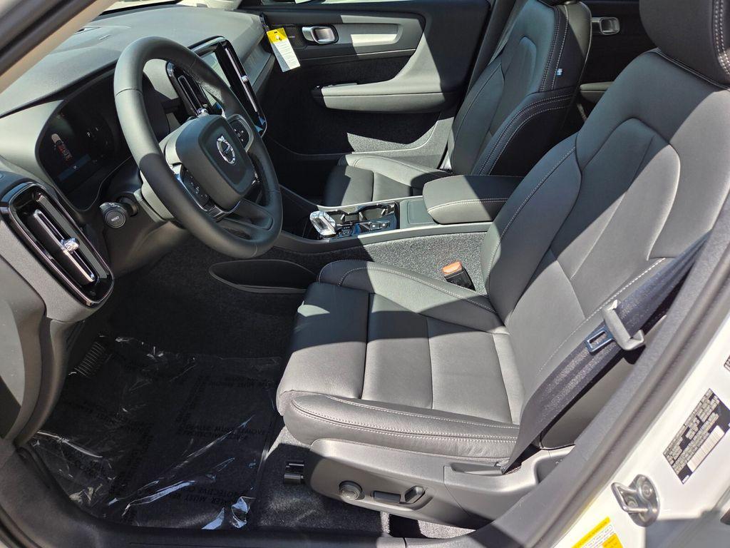2026 Volvo XC40 B5 ULTRA — миниатюра 13