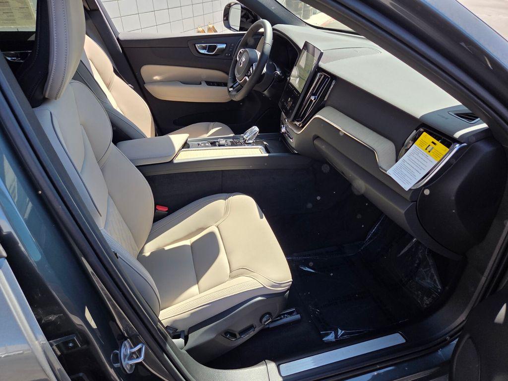 2026 Volvo XC60 B5 PLUS 缩略图 22