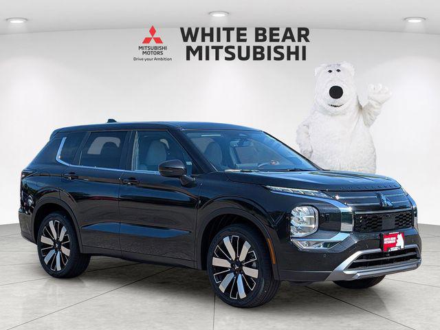 New 2026 Mitsubishi Outlander LE S-AWC