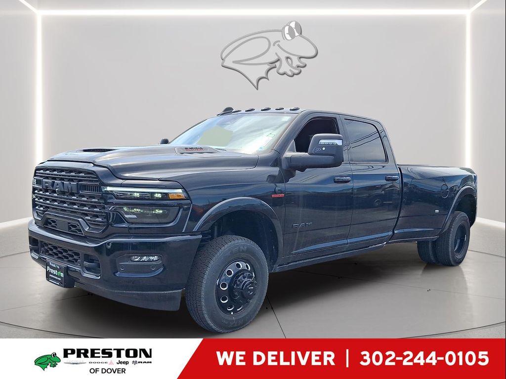 New 2026 RAM 3500 Limited Crew Cab 4x4 8' Box