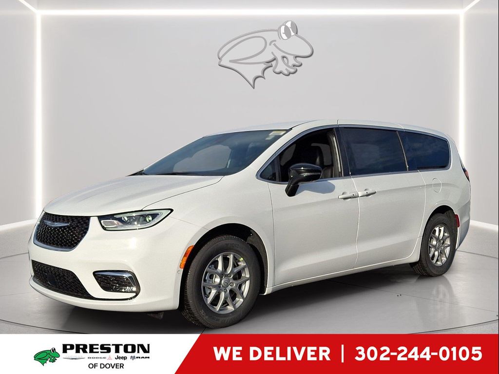 New 2026 Chrysler Pacifica L