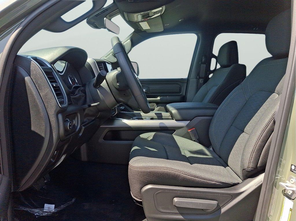 2026 RAM 1500 EXPRESS 照片 10