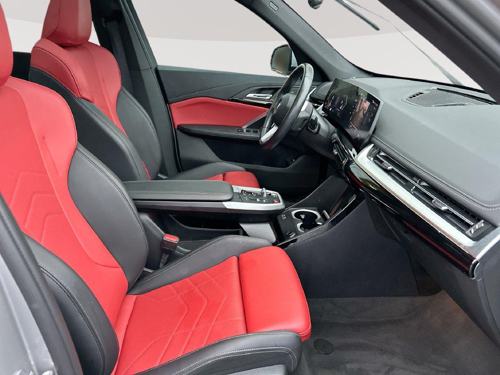 صورة مصغرة 30 لـ 2023 BMW X1 XDRIVE28I
