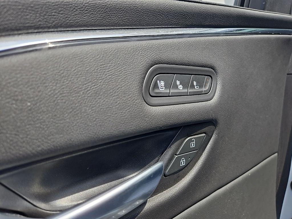 2023 Cadillac ESCALADE SPORT 缩略图 17