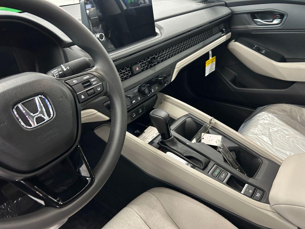 2026 Honda ACCORD LX 1.5T 缩略图 22