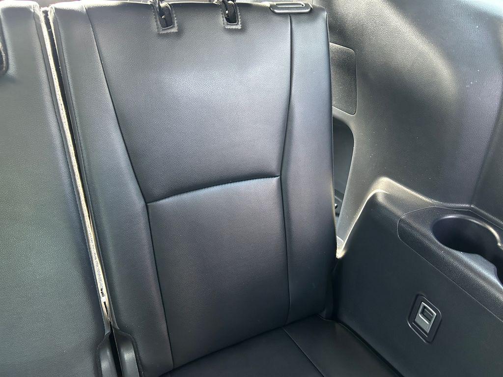 صورة مصغرة 29 لـ 2024 Toyota HIGHLANDER XLE