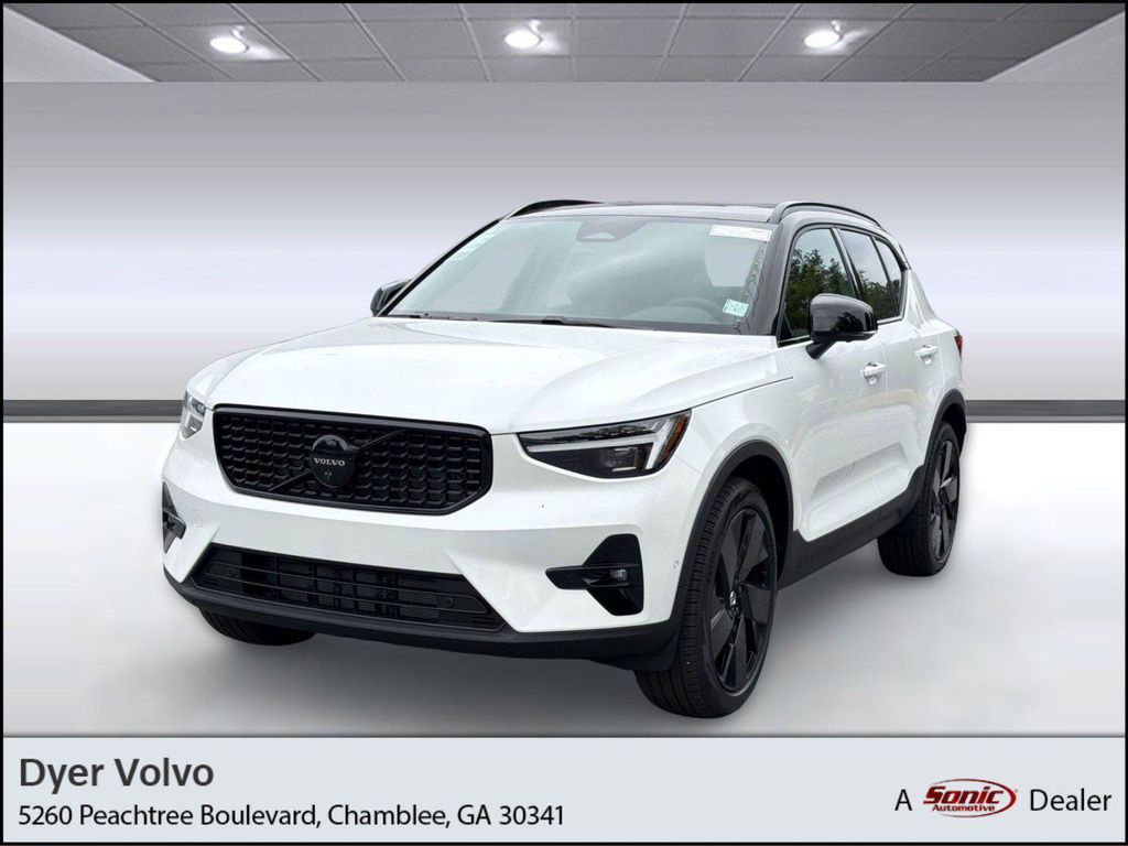 New 2026 Volvo XC40 Black Edition Ultra, B5 AWD Gas (mild hybrid)