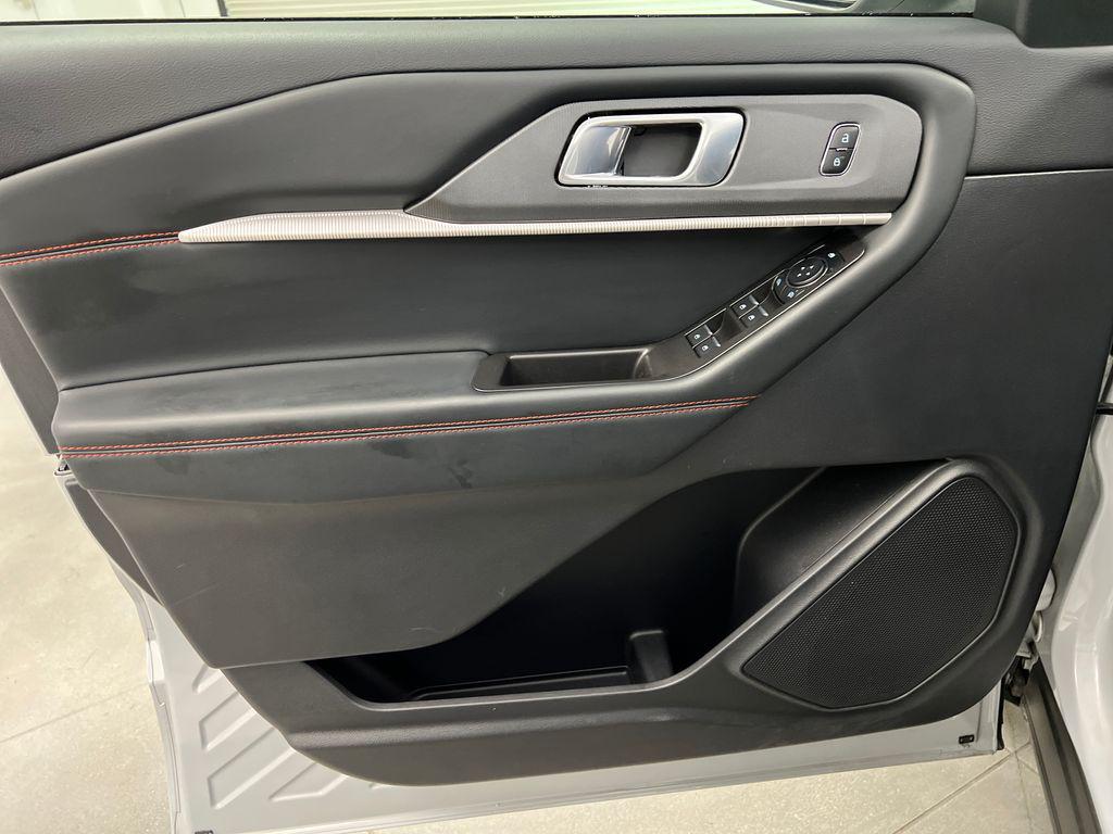 صورة مصغرة 14 لـ 2026 FORD EXPLORER ST-LINE