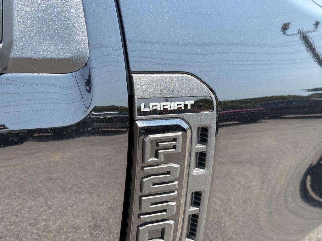 صورة 5 لـ 2026 FORD F-250 LARIAT