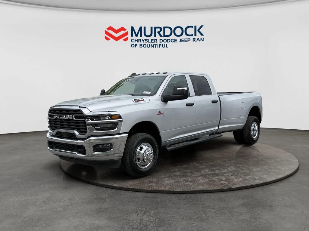 New 2026 RAM 3500 Tradesman Crew Cab 4x4 8' Box
