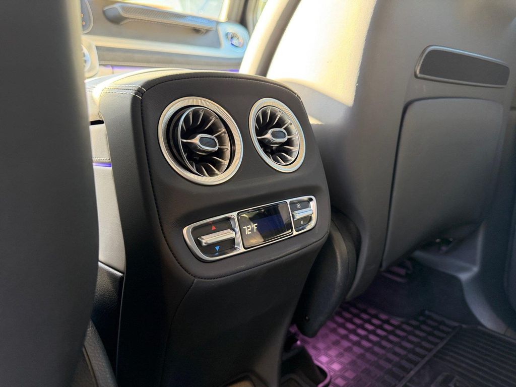 2025 Mercedes-BENZ AMG G 63 — миниатюра 25