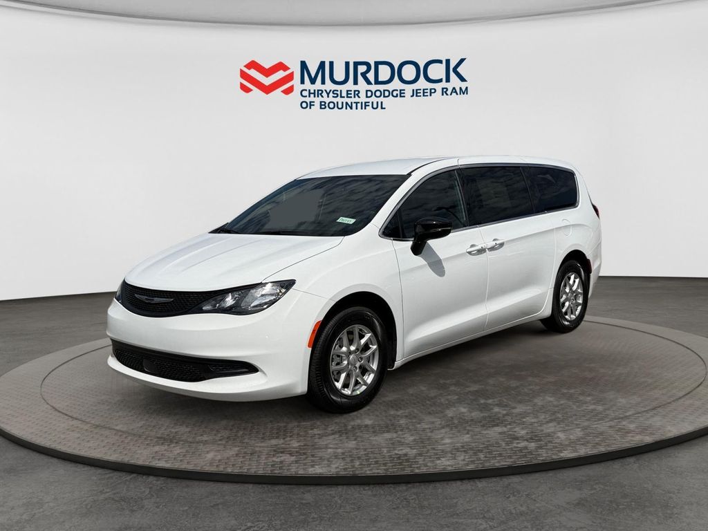 New 2027 Chrysler Pacifica LX