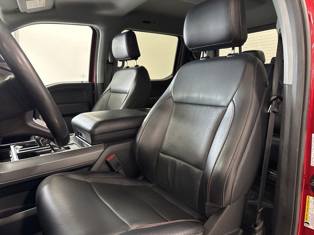 FORD F-150 LARIAT - 10