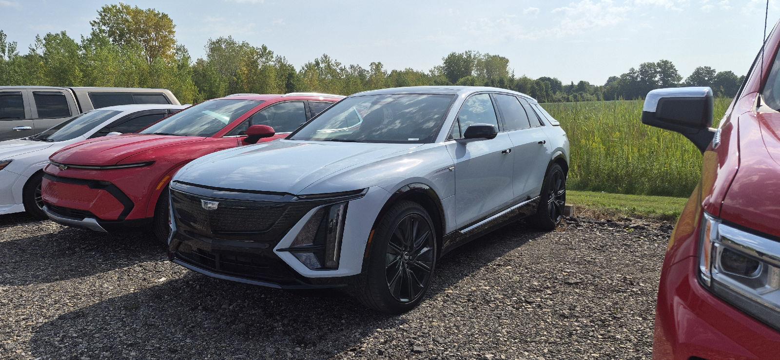 2024 Cadillac LYRIQ Sport
