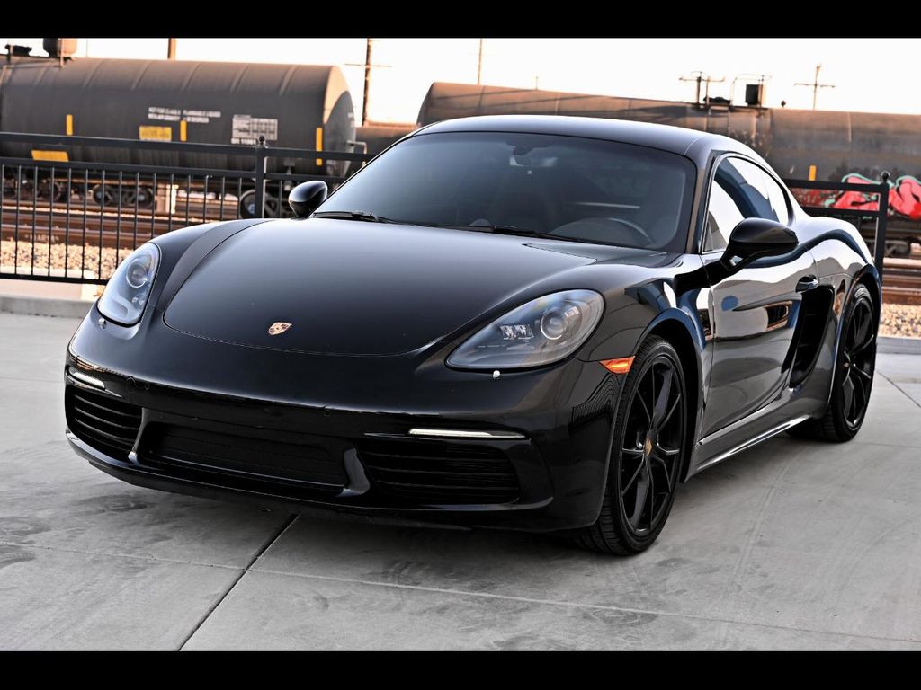 2018 Porsche 718 Cayman