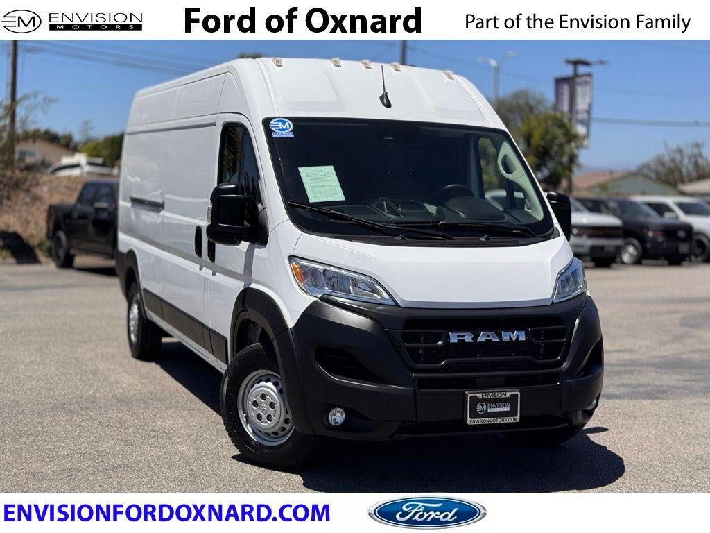 صورة 1 لـ 2025 RAM PROMASTER 2500 TRADESMAN