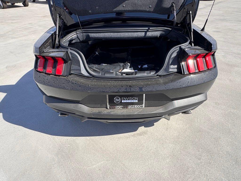 صورة مصغرة 13 لـ 2026 FORD MUSTANG ECOBOOST PREMIUM