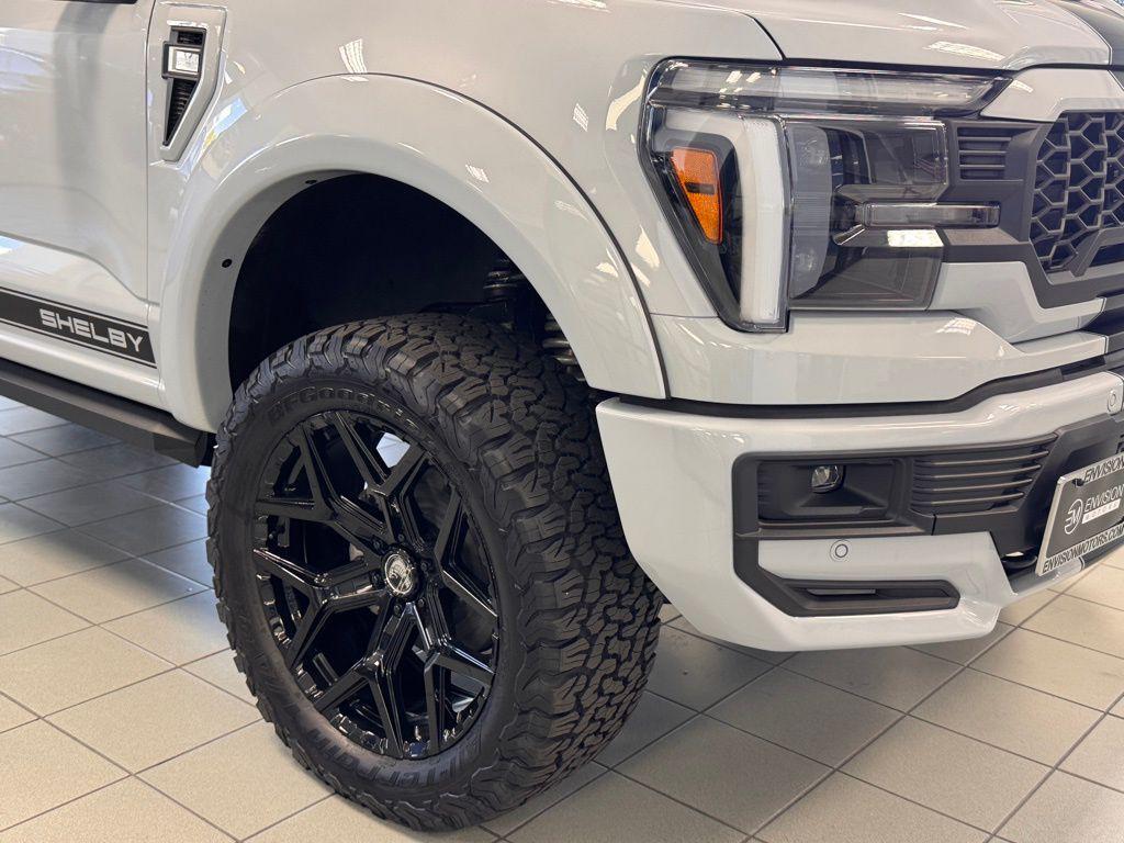 FORD F-150 LARIAT - 4