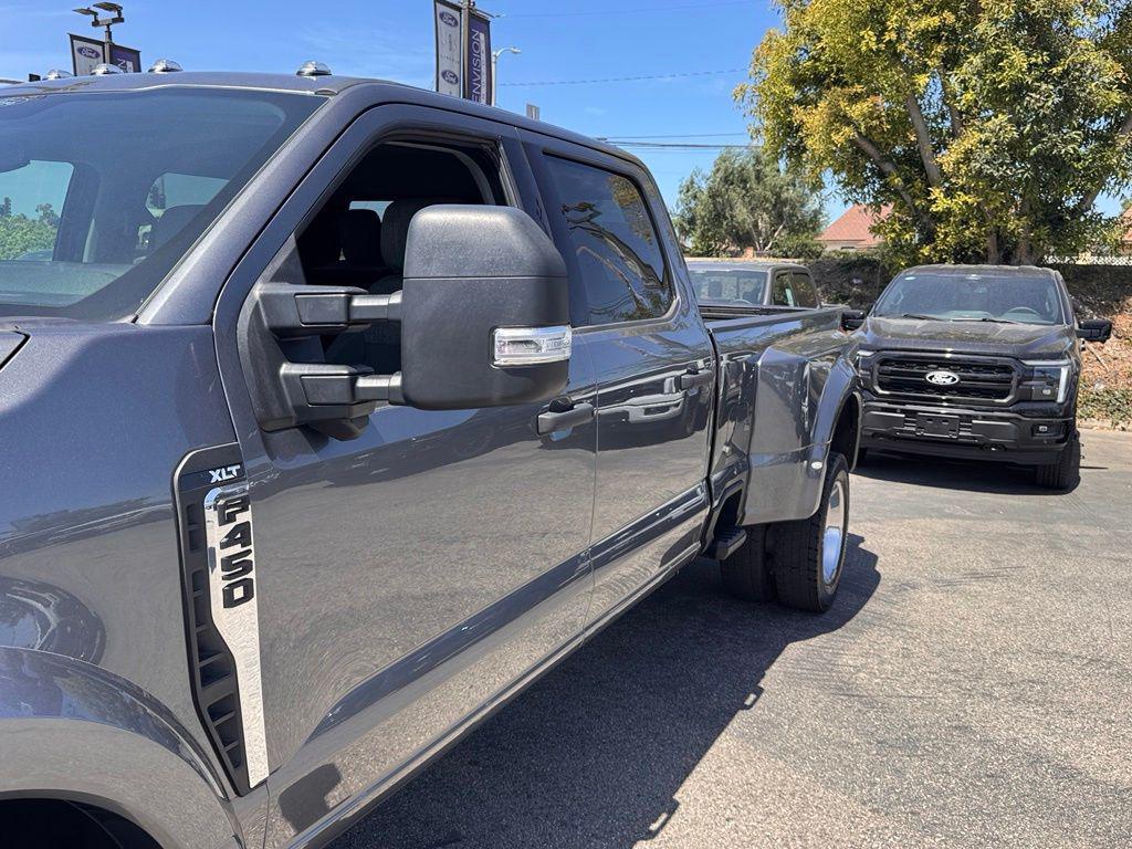 صورة 9 لـ 2025 FORD F-450 XL