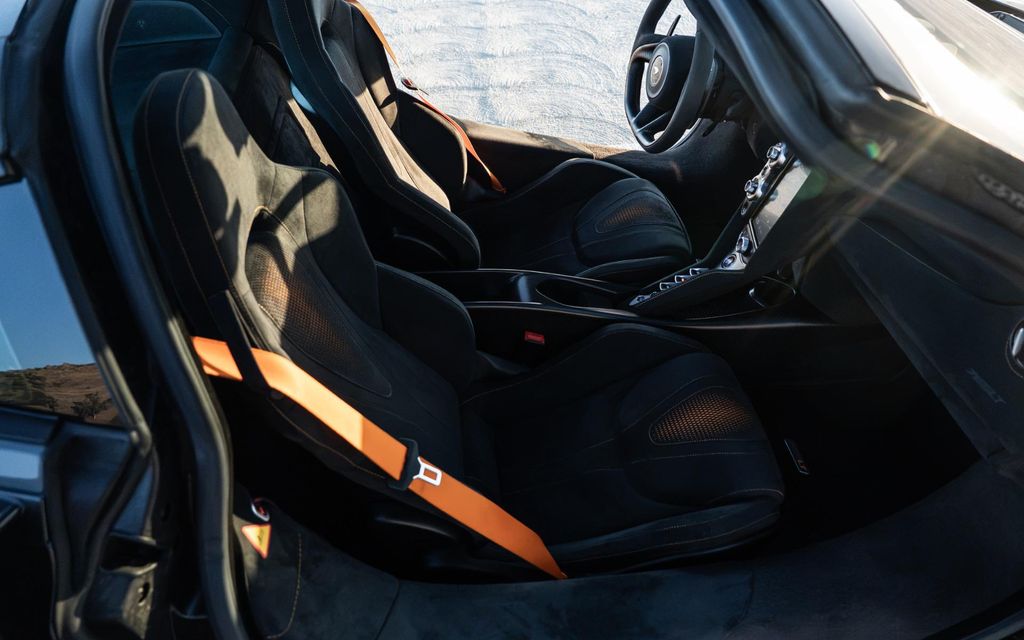 2021 Mclaren 765LT COUPE — миниатюра 37