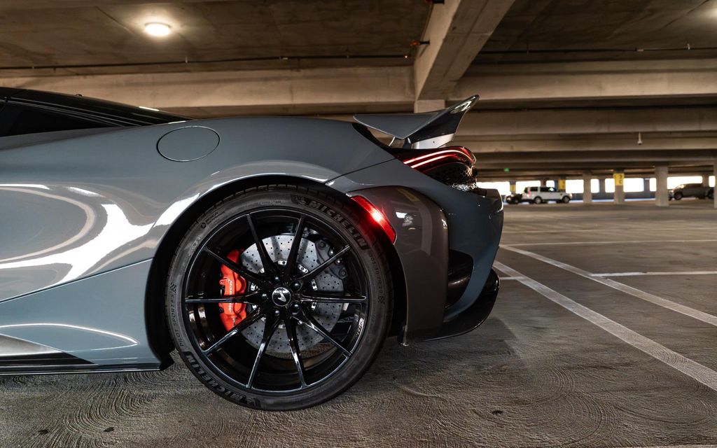 2021 Mclaren 765LT COUPE — миниатюра 17