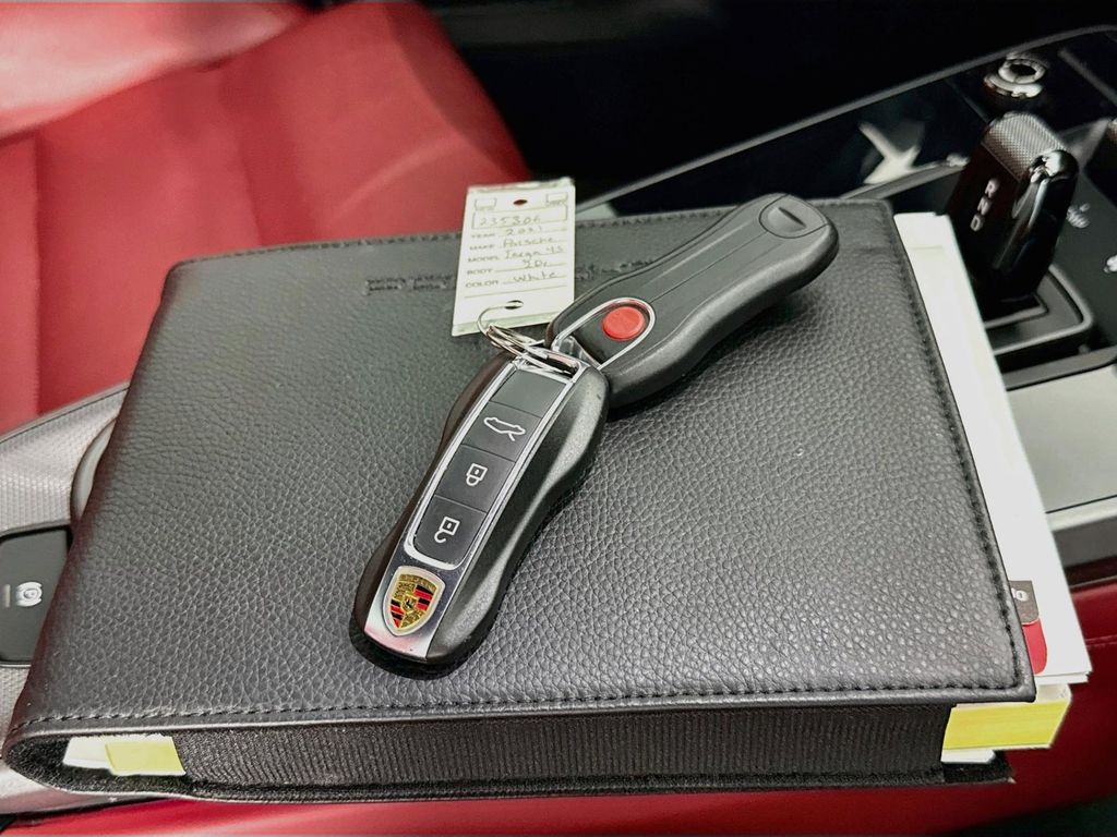 2021 Porsche 911 TARGA 4S — миниатюра 77