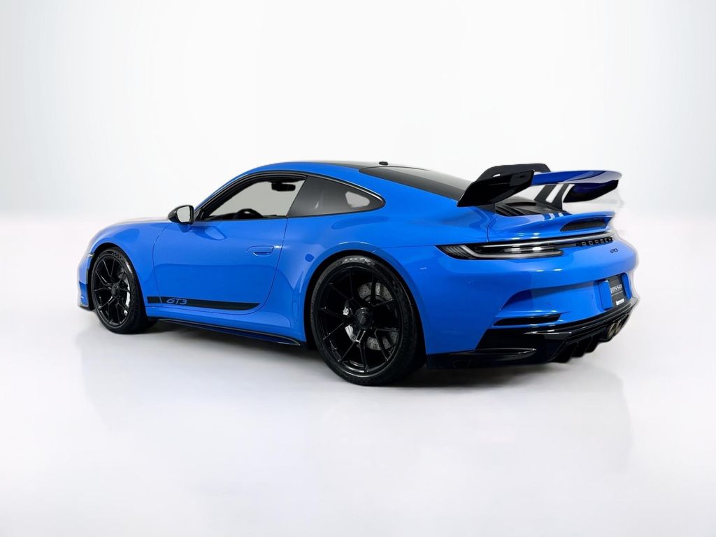 صورة 7 لـ 2023 Porsche 911 GT3