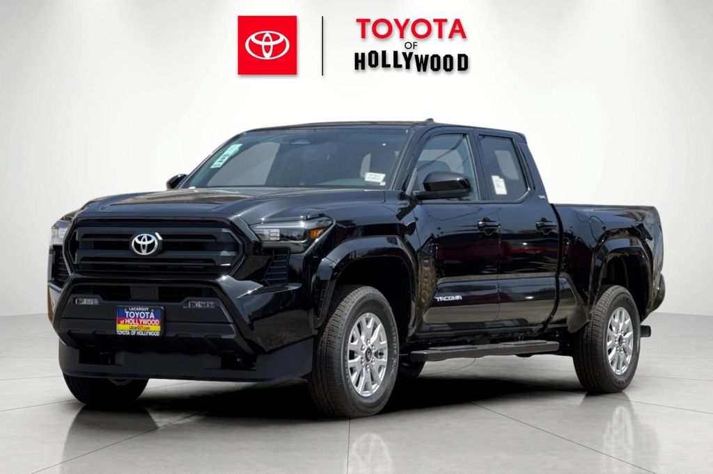 2026 Toyota TACOMA SR5 — фото 6