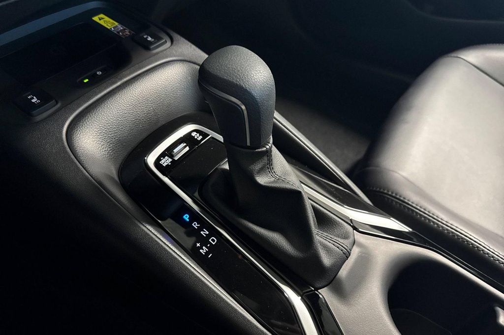 صورة مصغرة 25 لـ 2026 Toyota COROLLA XSE