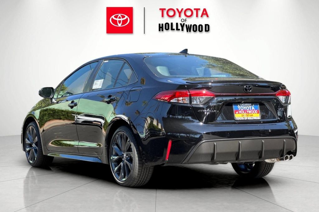 صورة 5 لـ 2026 Toyota COROLLA XSE