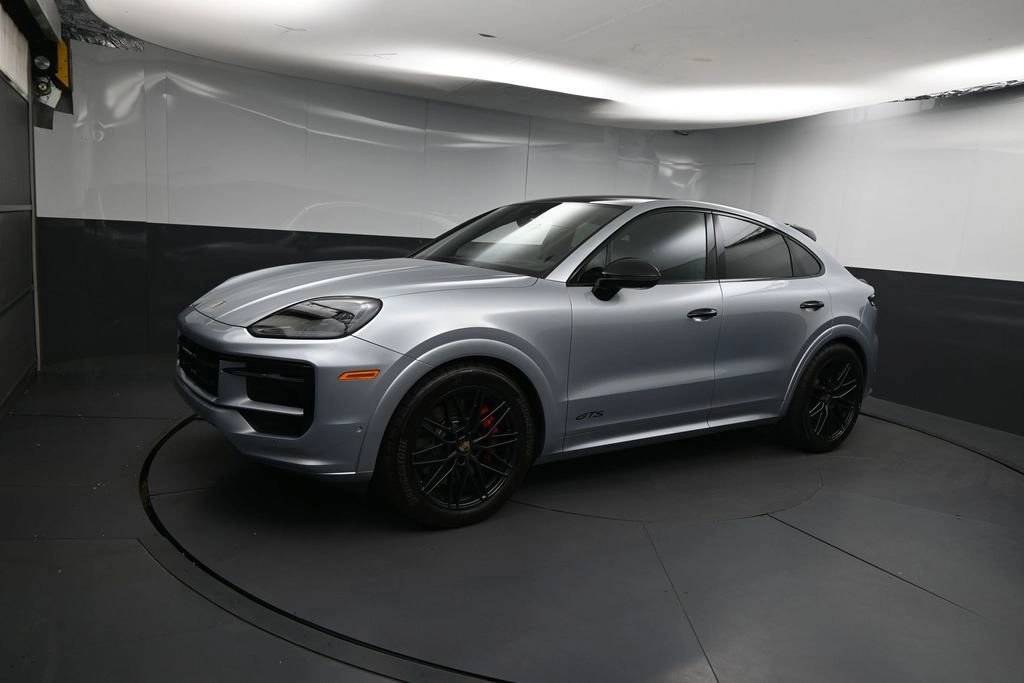PORSCHE CAYENNE - 1