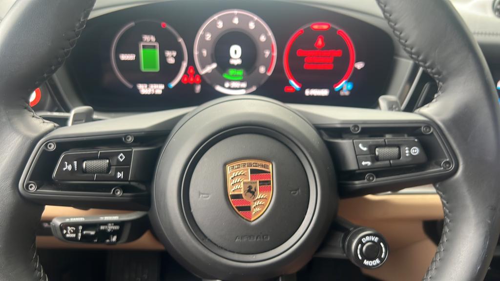 2025 Porsche CAYENNE CAYENNE E-HYBRID 缩略图 33